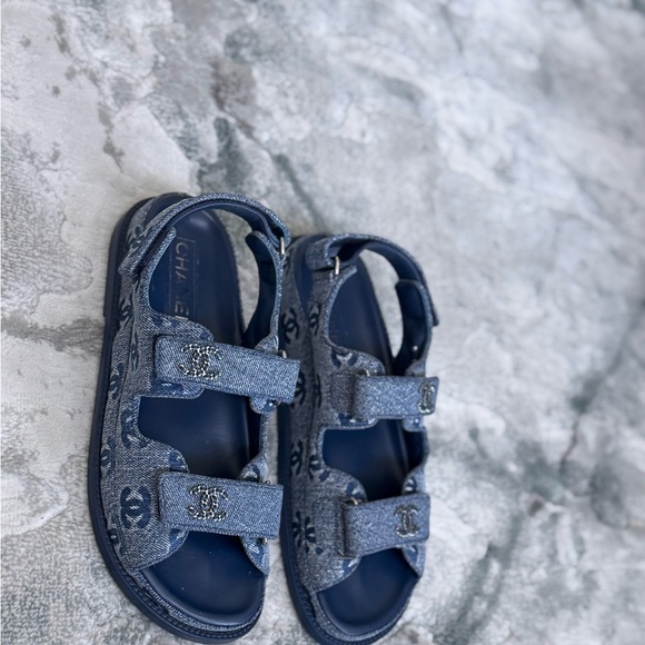 CHANEL Blue Denim Sandals - Picture 4 of 9